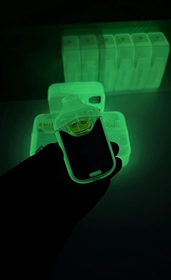 Boutiq Switch 4 Glow Edition - Image 3